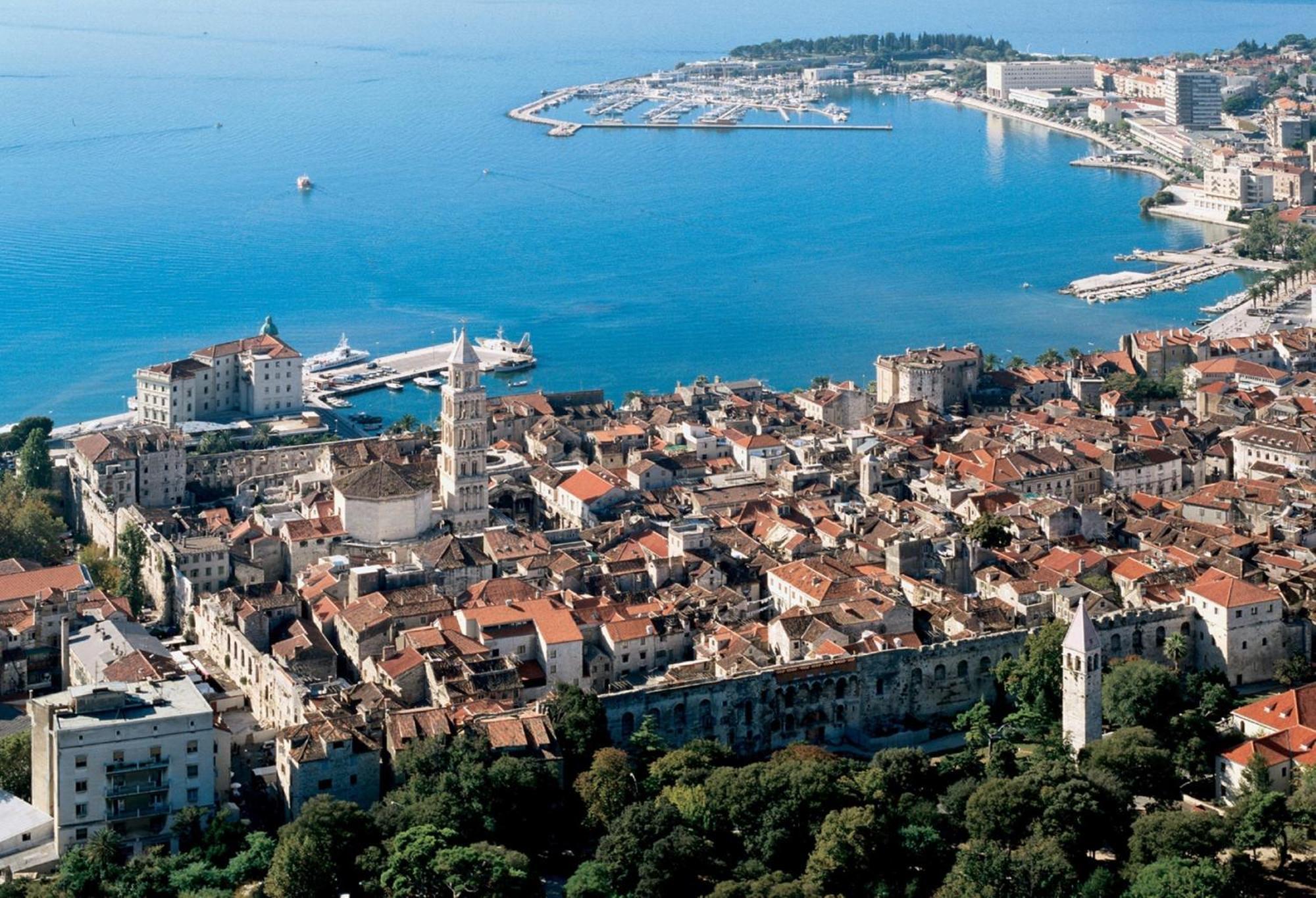 Luxury Rooms Ana In The Heart Of Split Exterior foto
